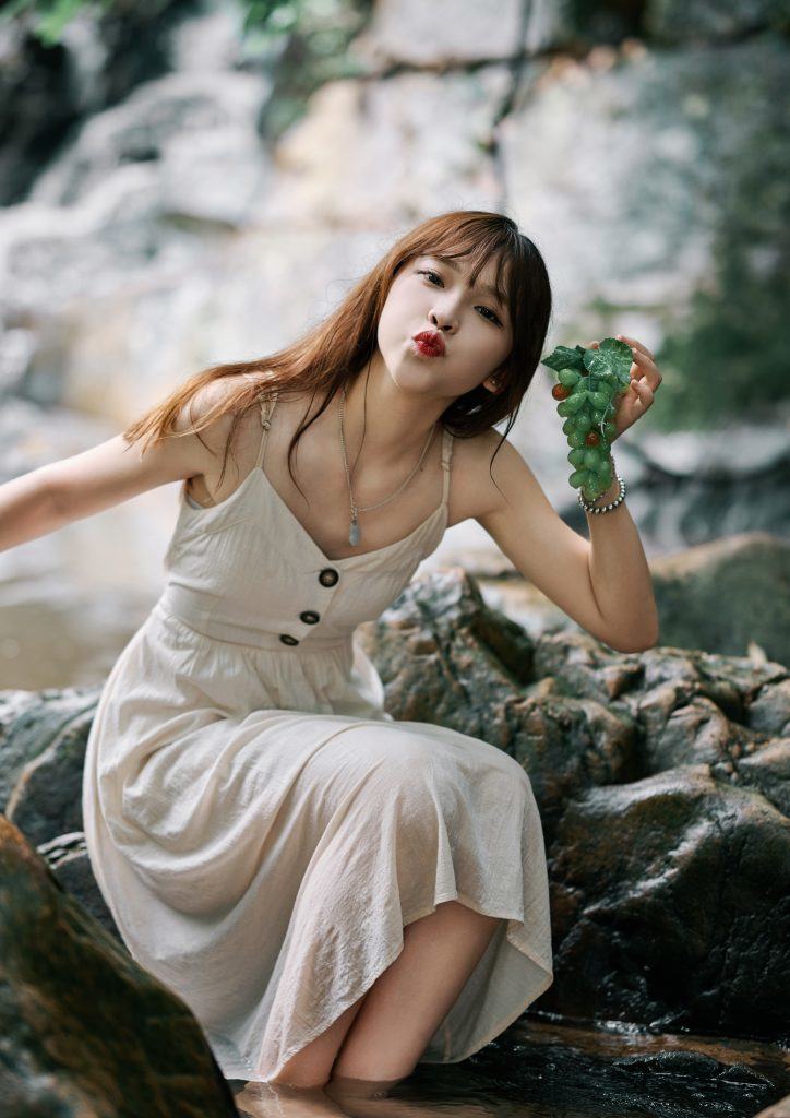 图片[6]-🌲🌿森林小河戏水💦，小桥边漫步在森林📸-摄之社