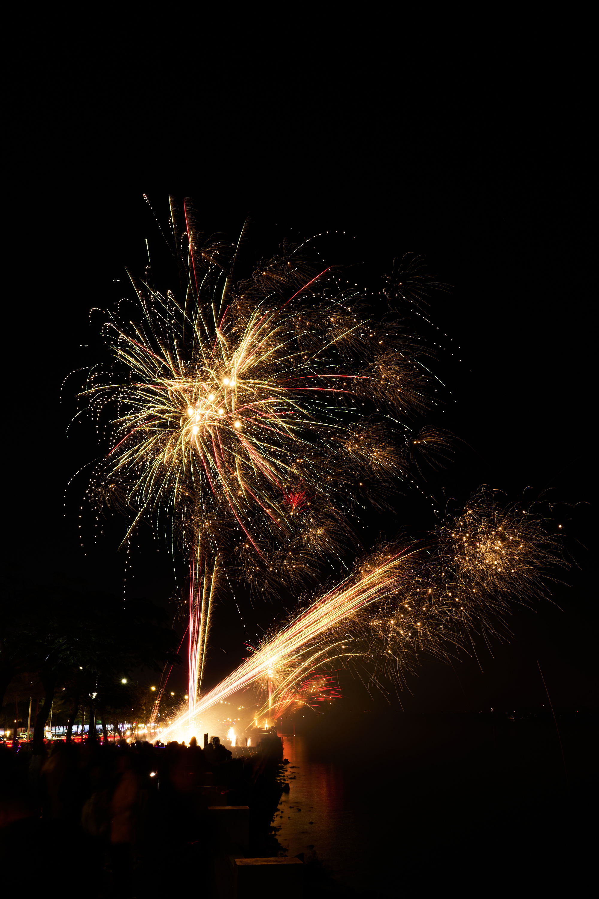 图片[5]-2025新年，威远烟花秀-摄圈广场摄圈-摄之圈-摄之社