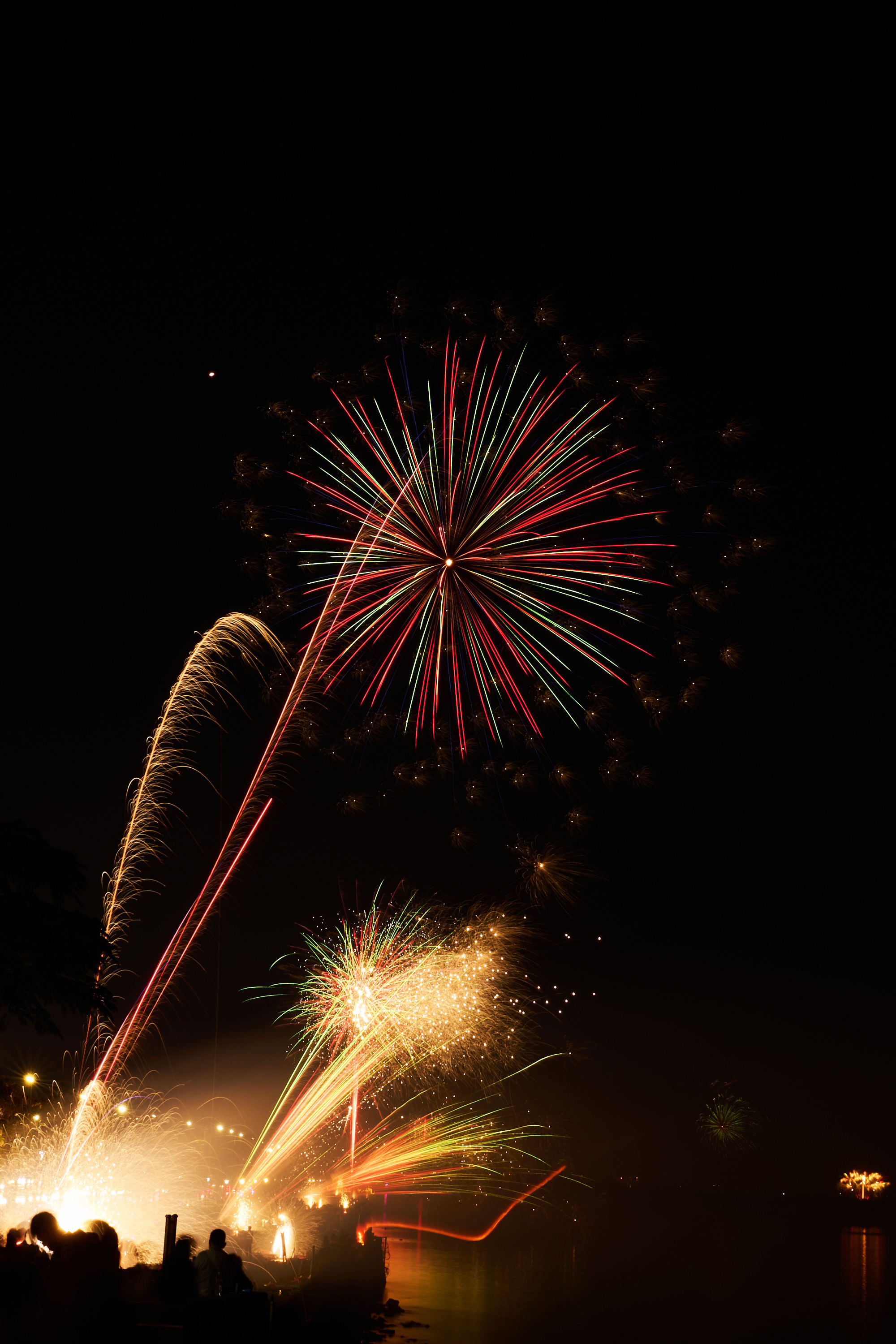 图片[7]-2025新年，威远烟花秀-摄圈广场摄圈-摄之圈-摄之社