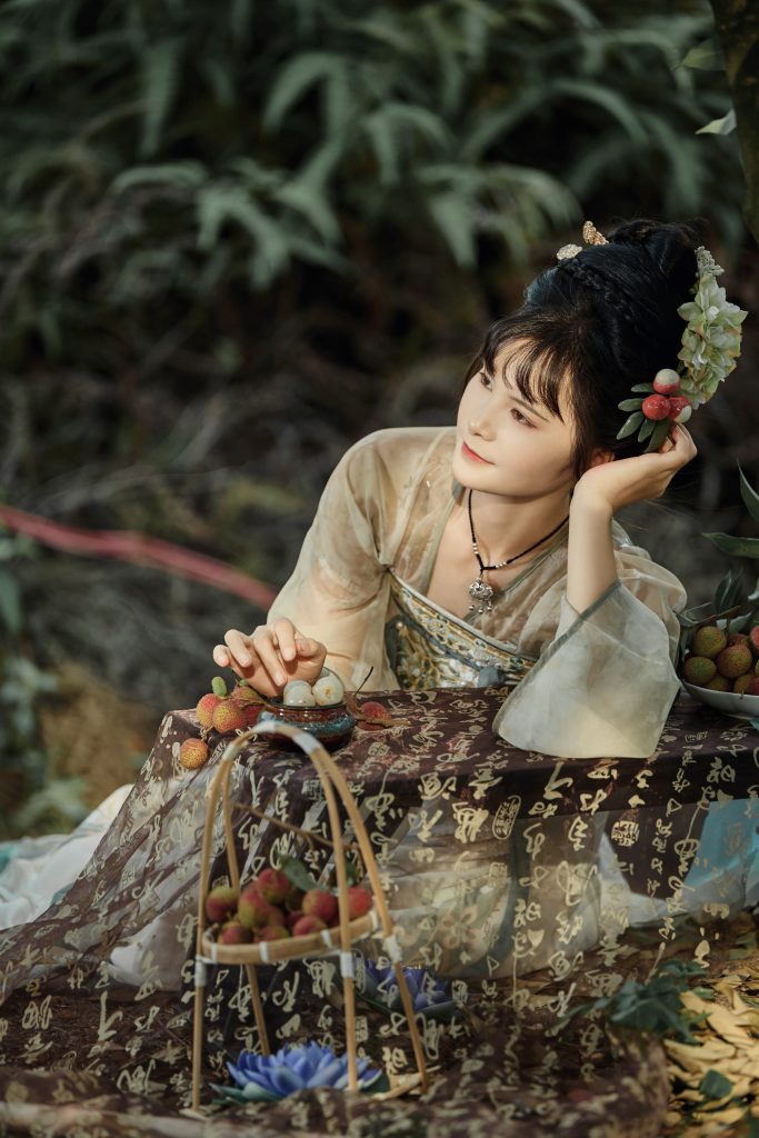 荔枝园荔枝汉服 | 今日份的甜，是荔枝味的！ ✨-摄圈广场摄圈-摄之圈-摄之社